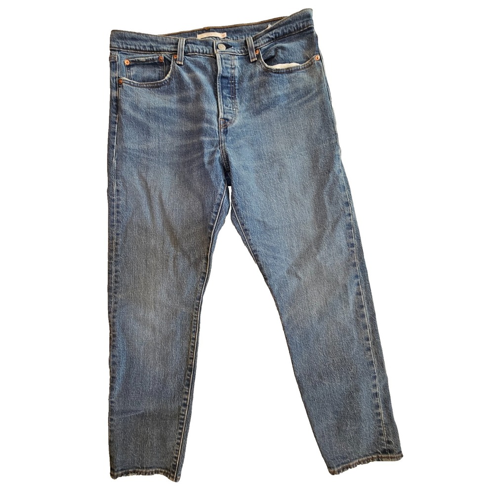 Levi's Premium‎ Wedgie Jeans Womens Size 32 Blue Denim High Rise Straight Leg